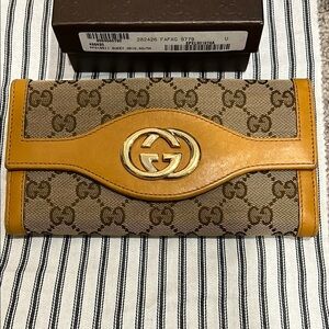 Gucci Brown Wallet